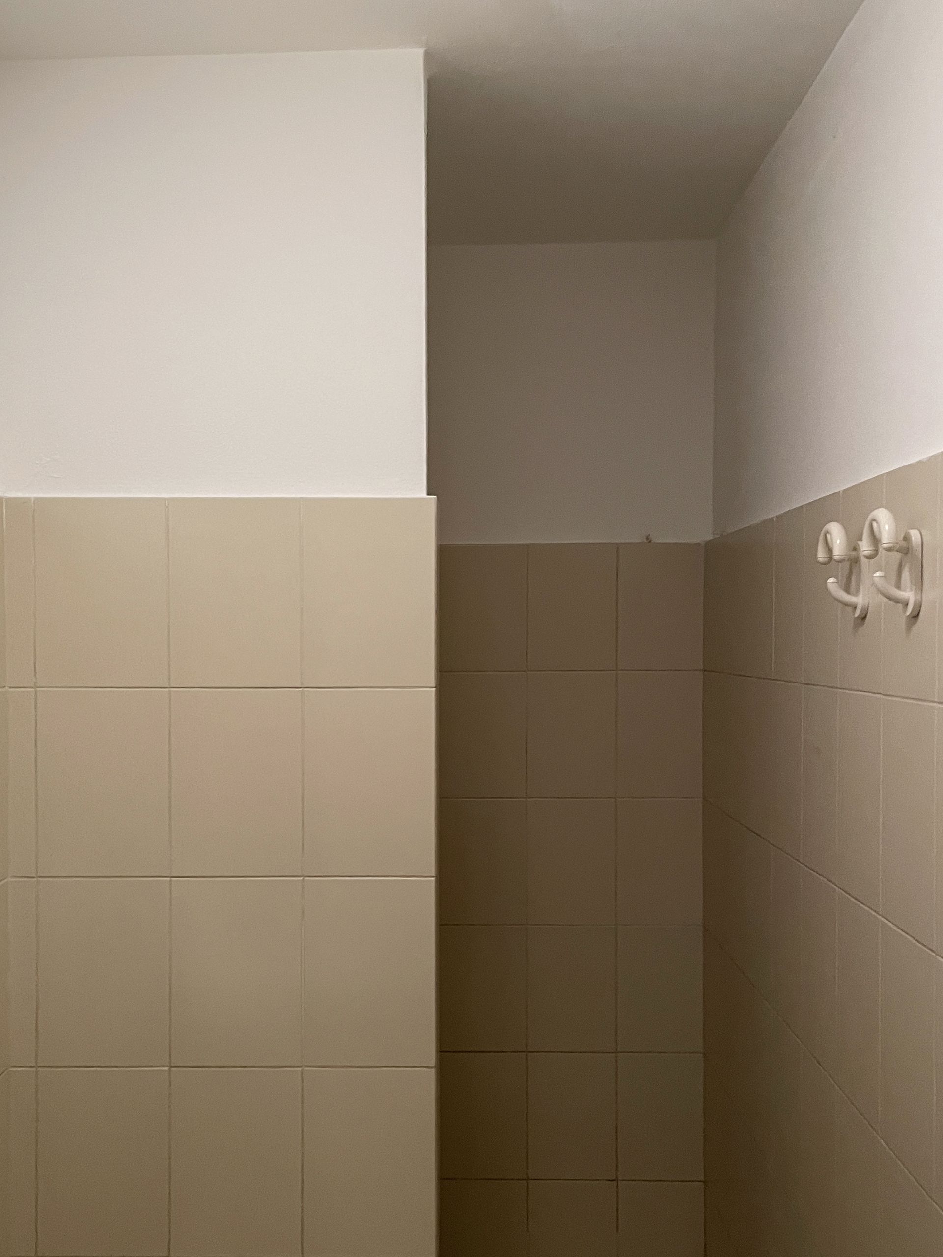 Progetto interior design, ristrutturazione appartamento, corpo scala, open space, isola cucina, Bergamo, Milano, Lago di Como, Londra, New York, Parigi, Gstaad