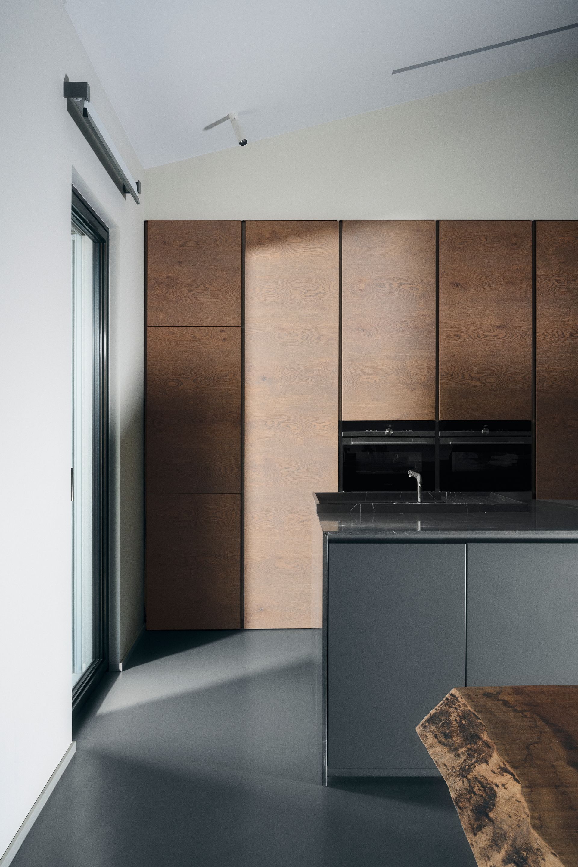 interior design project, open space Milan, Bergamo, Brescia, Lake Como, London, New York. designer Claudio Acquaviva, architect Debora Bordogni, Officina Magisafi architecture design - construction site