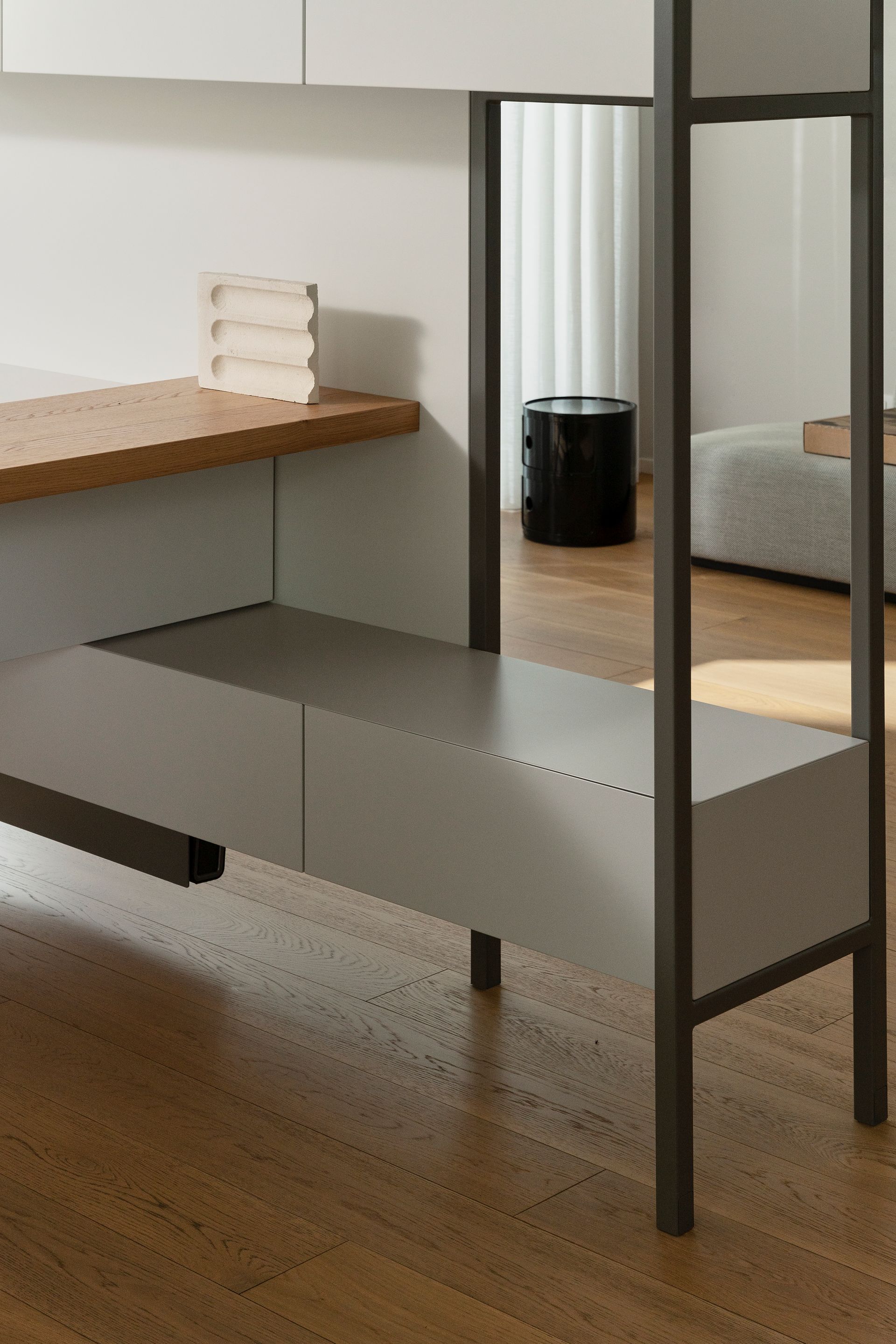 progetto interior design, appartamento Bergamo, Milano, Londra, New York, Parigi, Lago di Como, Gstaad. designer Claudio Acquaviva, architetto Debora Bordogni, Officina Magisafi architettura design - living