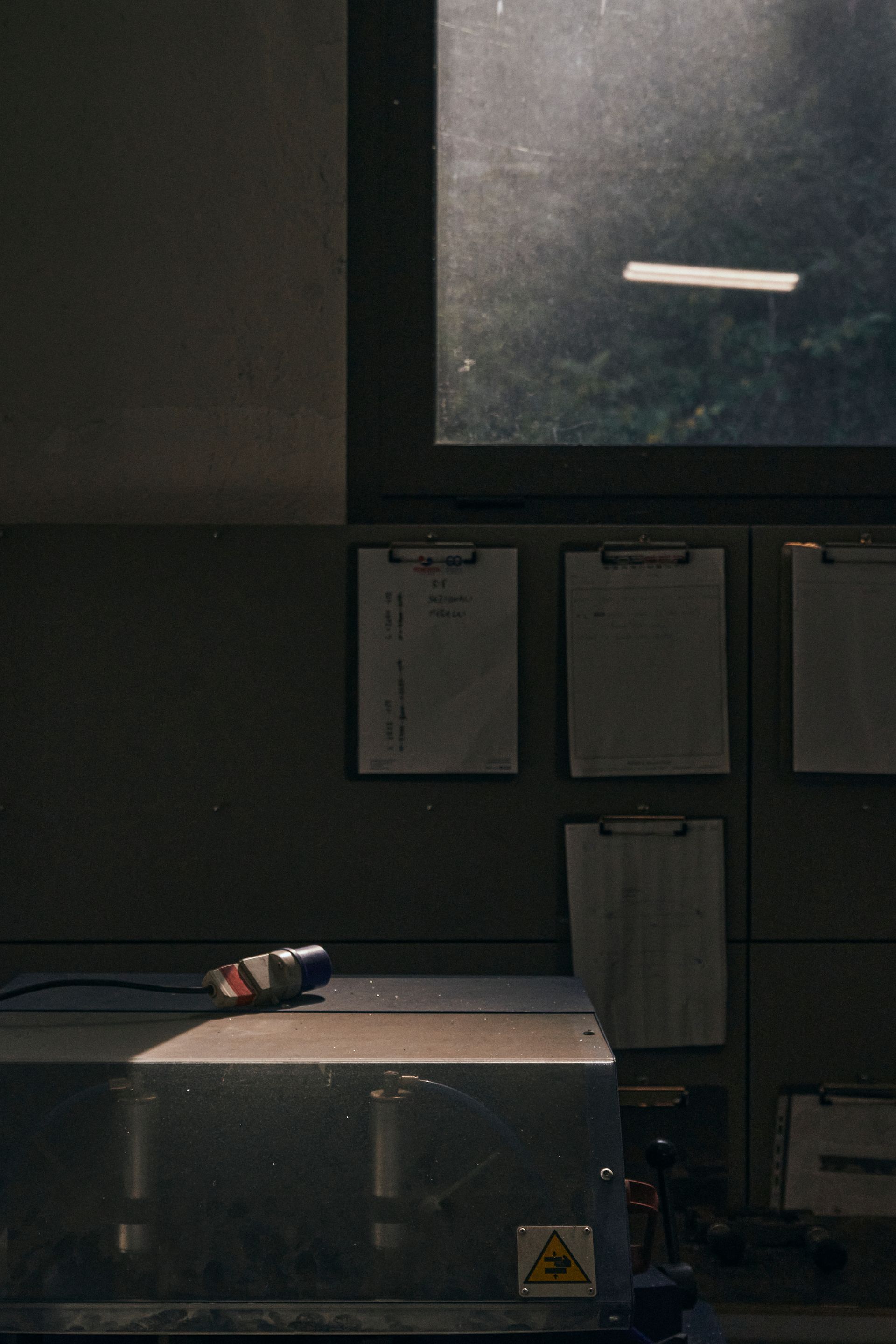 officina magisafi maestranze serramentista profili alluminio metallo serramenti su misura tubolari profil