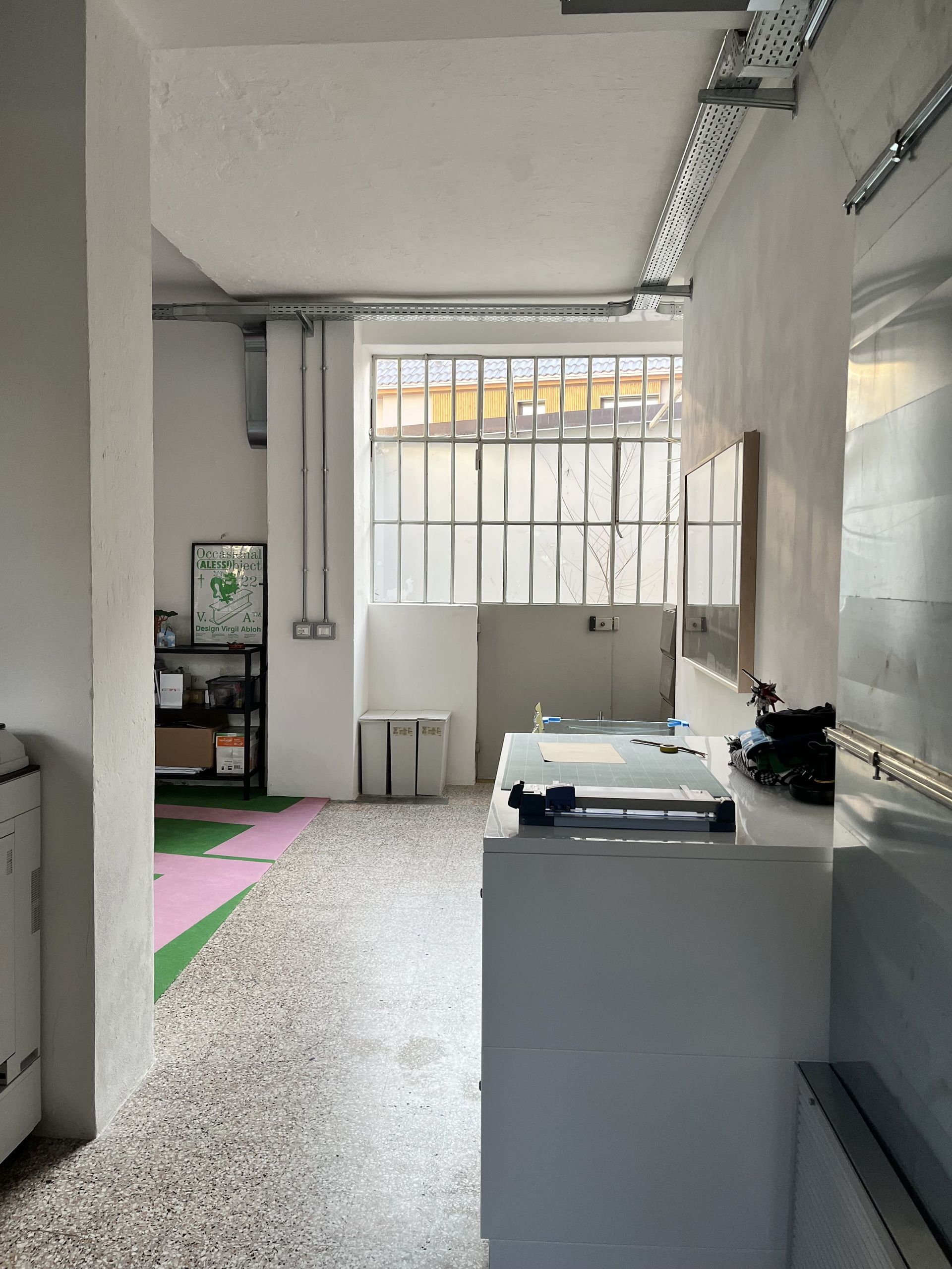 Progetto interior design, ristrutturazione spazio uffici, grafica, design della comunicazione, Bergamo, Milano, Lago di Como, Londra, New York, Parigi, Gstaad