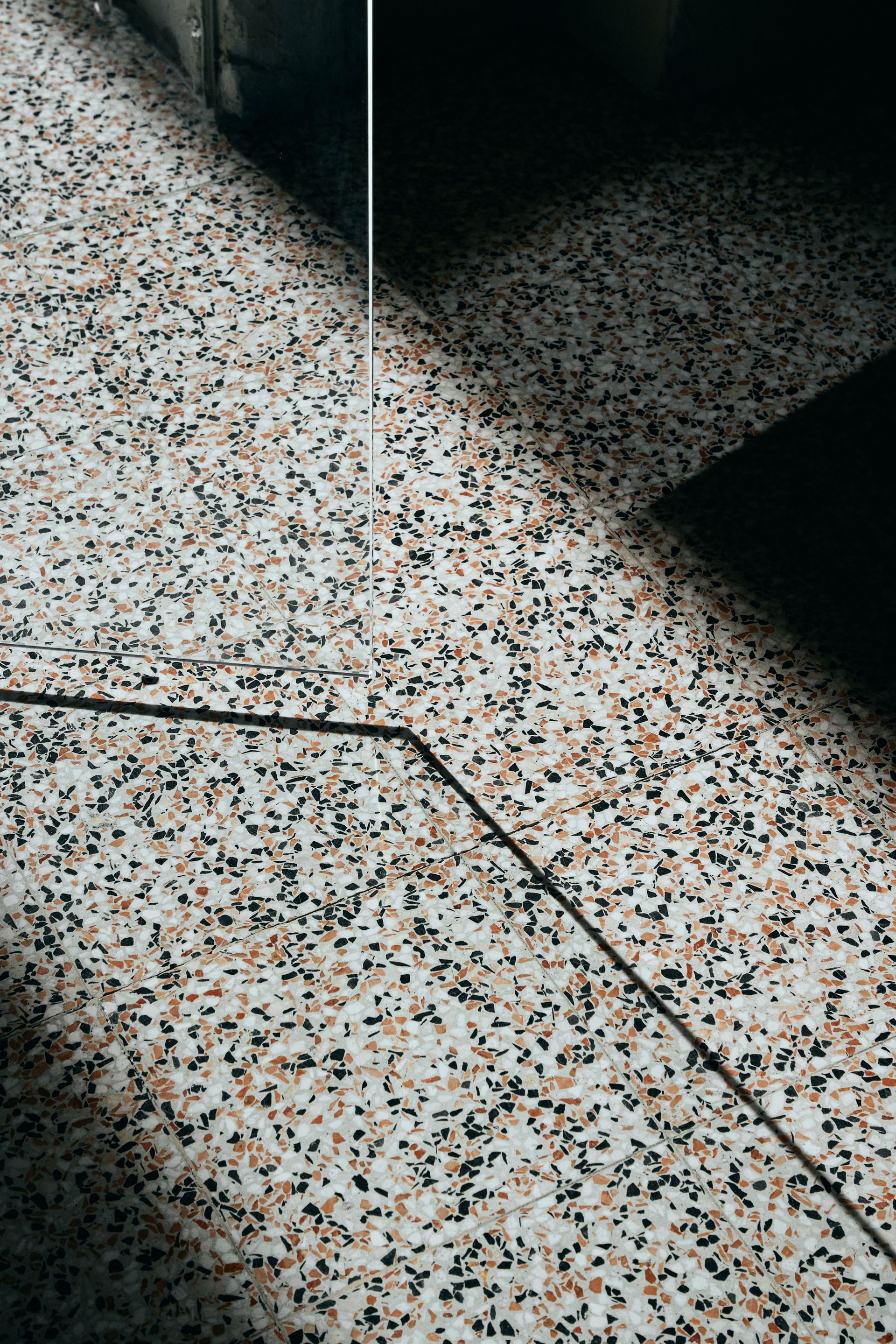 Officina Magisafi architecture interior design studio, materials palettes and finishings, Seriana Valley, Bergamo, Milan, Brescia, lake Como, lake Garda - aisle detailv